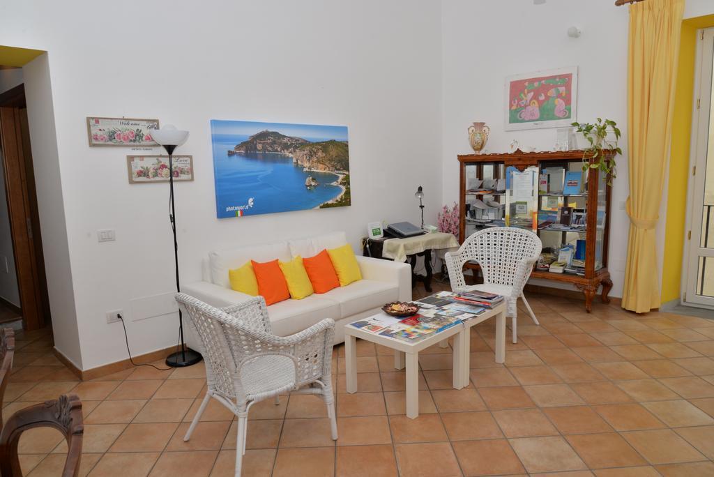 Casa Lungomare Bed & Breakfast Salerno Bagian luar foto
