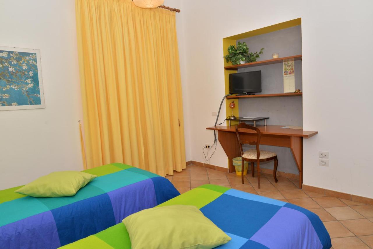 Casa Lungomare Bed & Breakfast Salerno Bagian luar foto