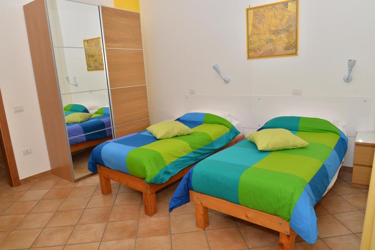 Casa Lungomare Bed & Breakfast Salerno Bagian luar foto